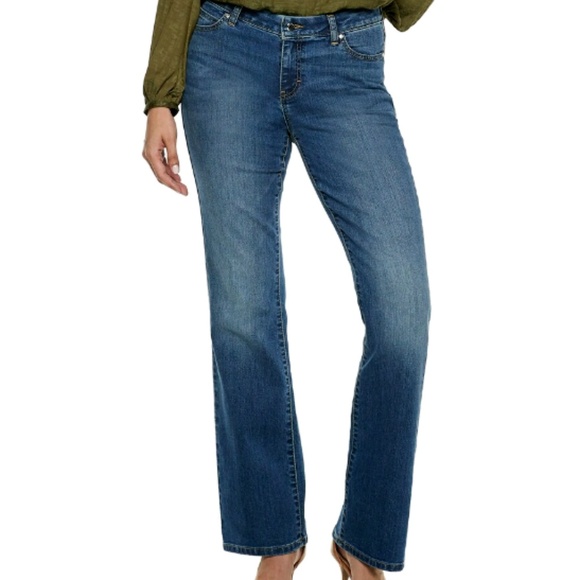 jennifer lopez curvy bootcut jeans